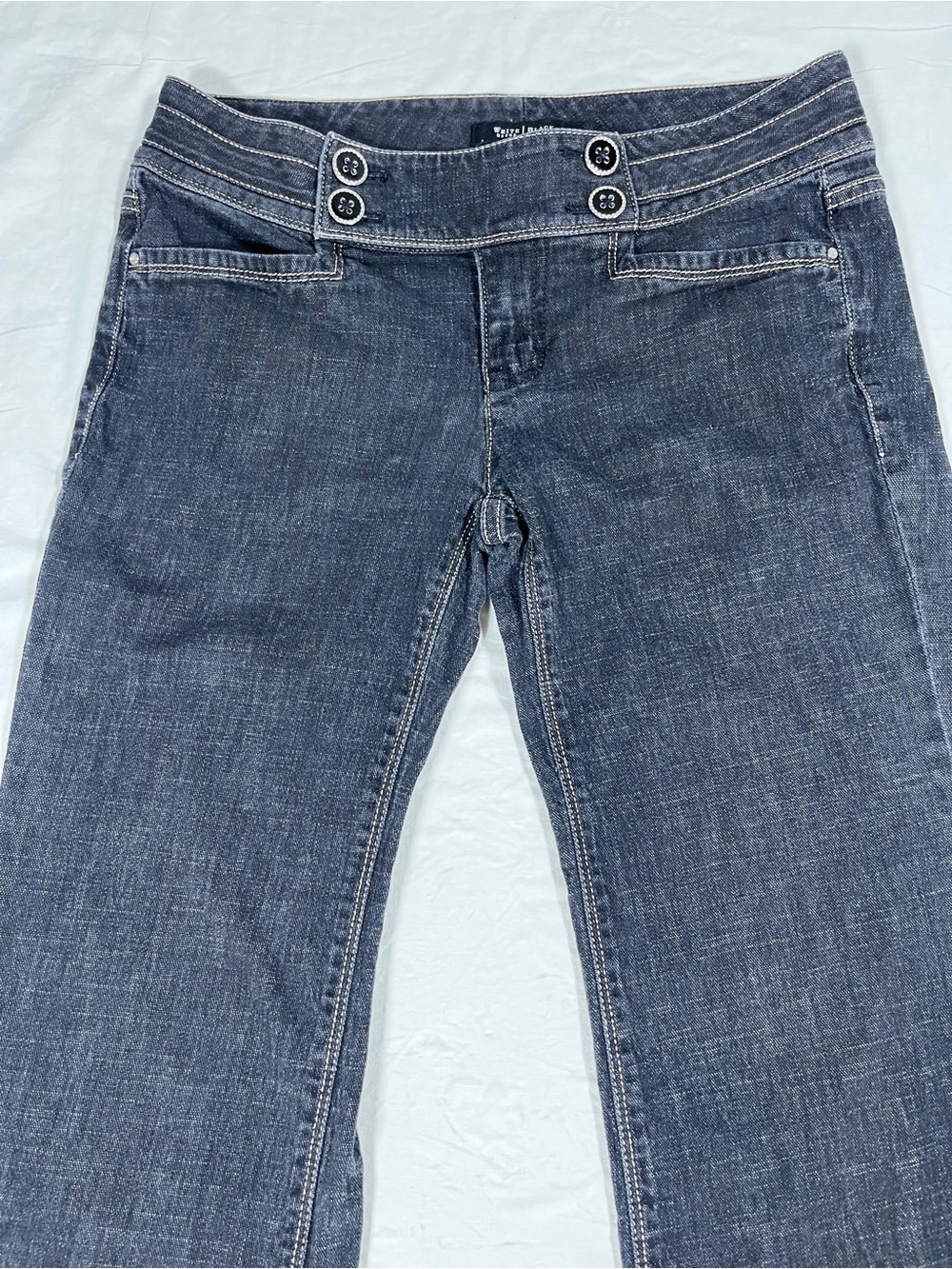 White House Black Market Blanc Flare Jeans Black Dark Wash Woman’s Size 4S - Picture 2 of 15